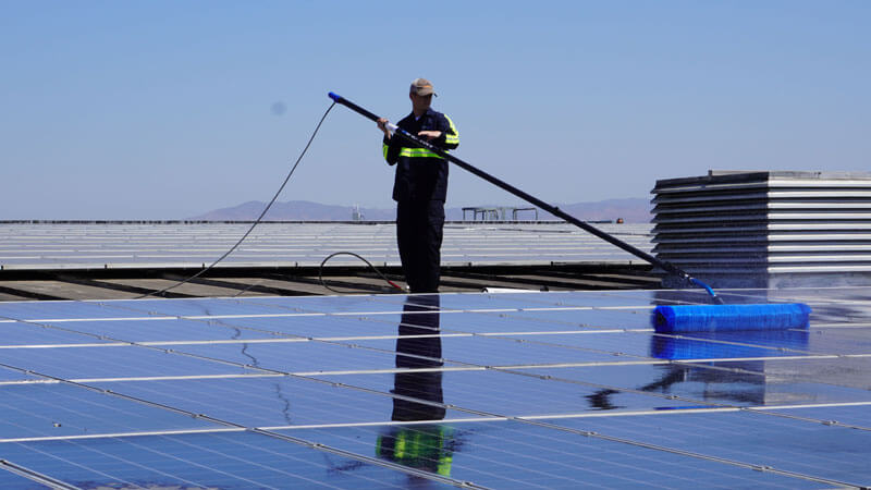 Solar panel cleaning image